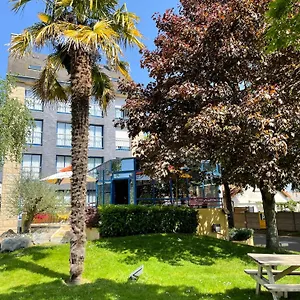 ** Hotel Arcantis Le Voltaire Francia