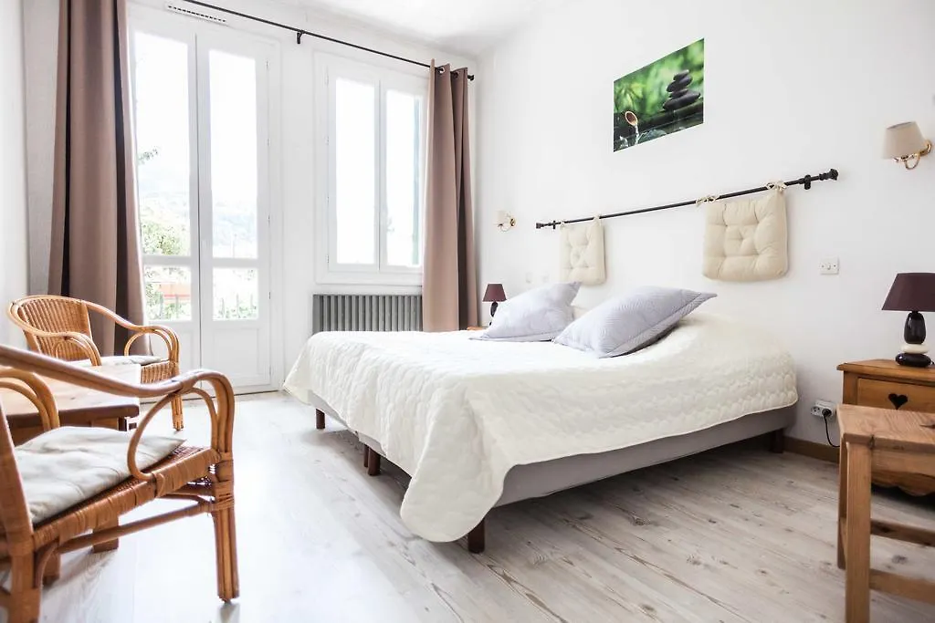 La Grande Eperviere Hotel Barcelonnette 3*,